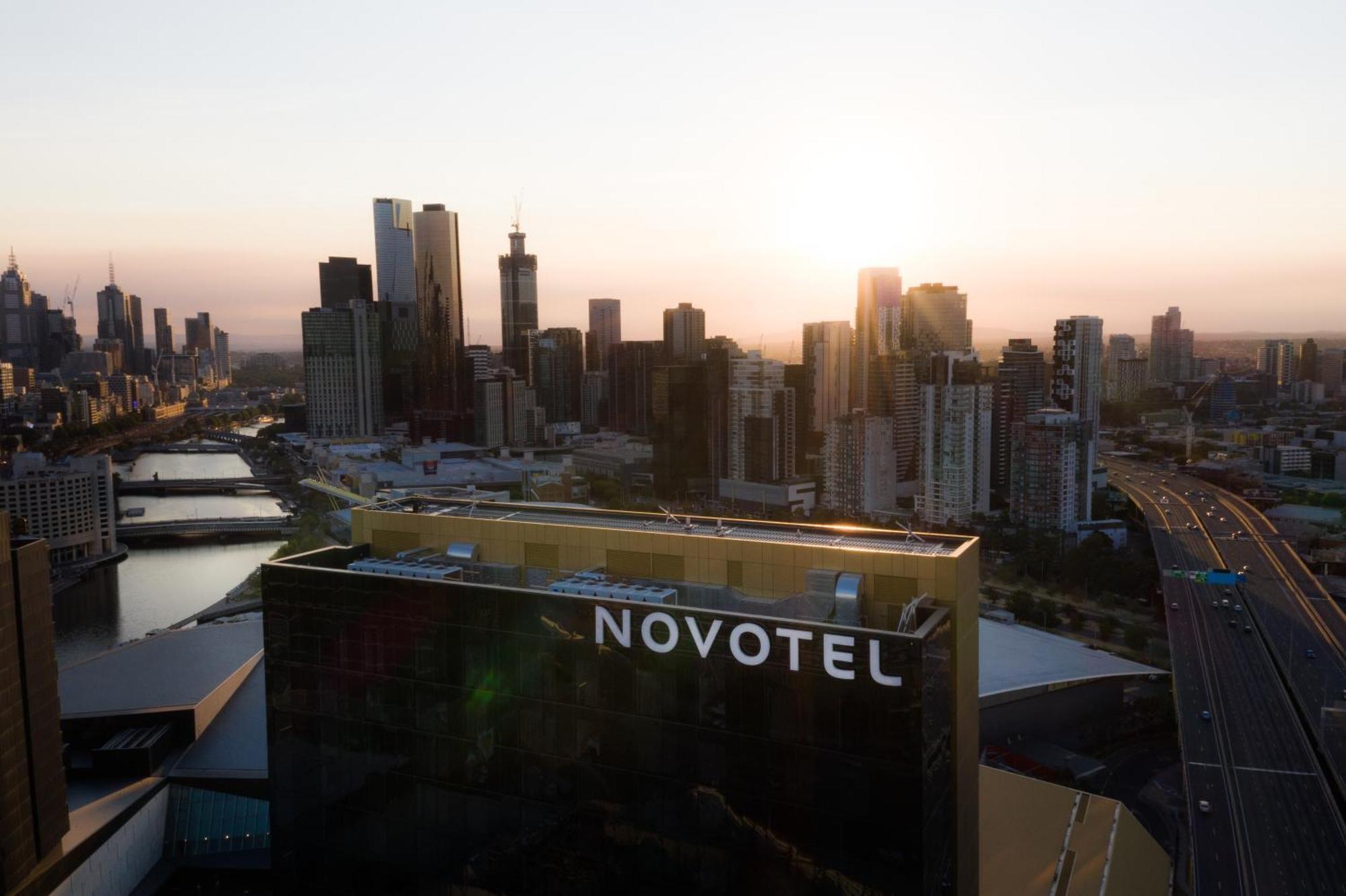 Novotel Melbourne South Wharf ภายนอก รูปภาพ